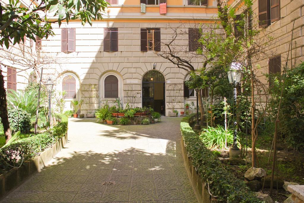 Appartamento Larisarooms Rom Exterior foto