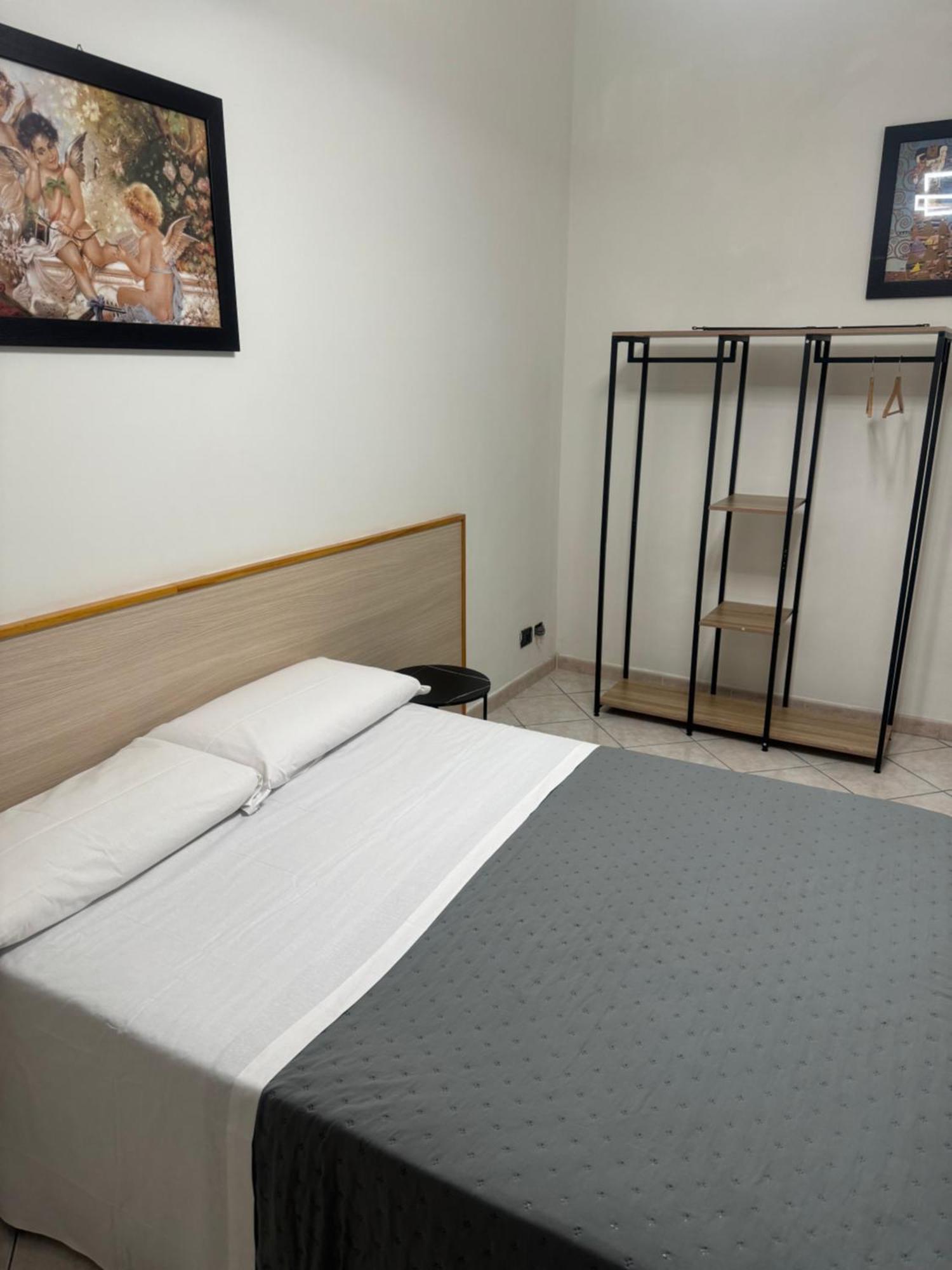 Appartamento Larisarooms Rom Exterior foto